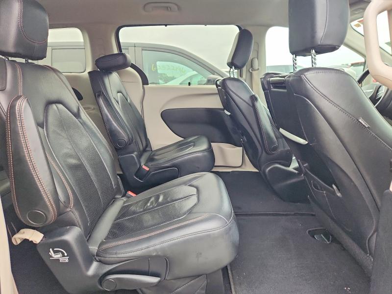 Продажа на аукционе авто 2017 Chrysler Pacifica, vin: 2C4RC1EG6HR743810, номер лота: 61983336