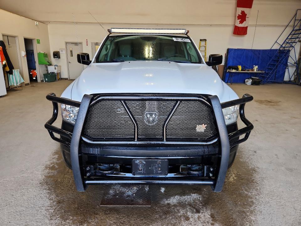 61007436 :رقم المزاد ، 1C6RR7KT7HS648813 vin ، 2017 Ram 1500 مزاد بيع