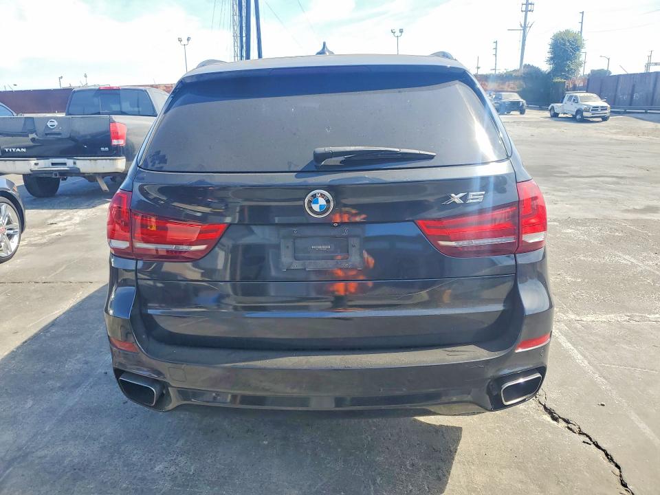 62706616 :رقم المزاد ، 5UXKR2C59F0H40593 vin ، 2015 Bmw X5 مزاد بيع
