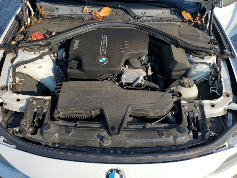 62629506 :رقم المزاد ، WBA3C3G56FNT51771 vin ، 2015 Bmw 320 مزاد بيع