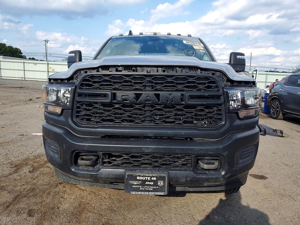 Продажа на аукционе авто 2023 Ram 2500, vin: 3C6UR5CL8PG646491, номер лота: 60560246