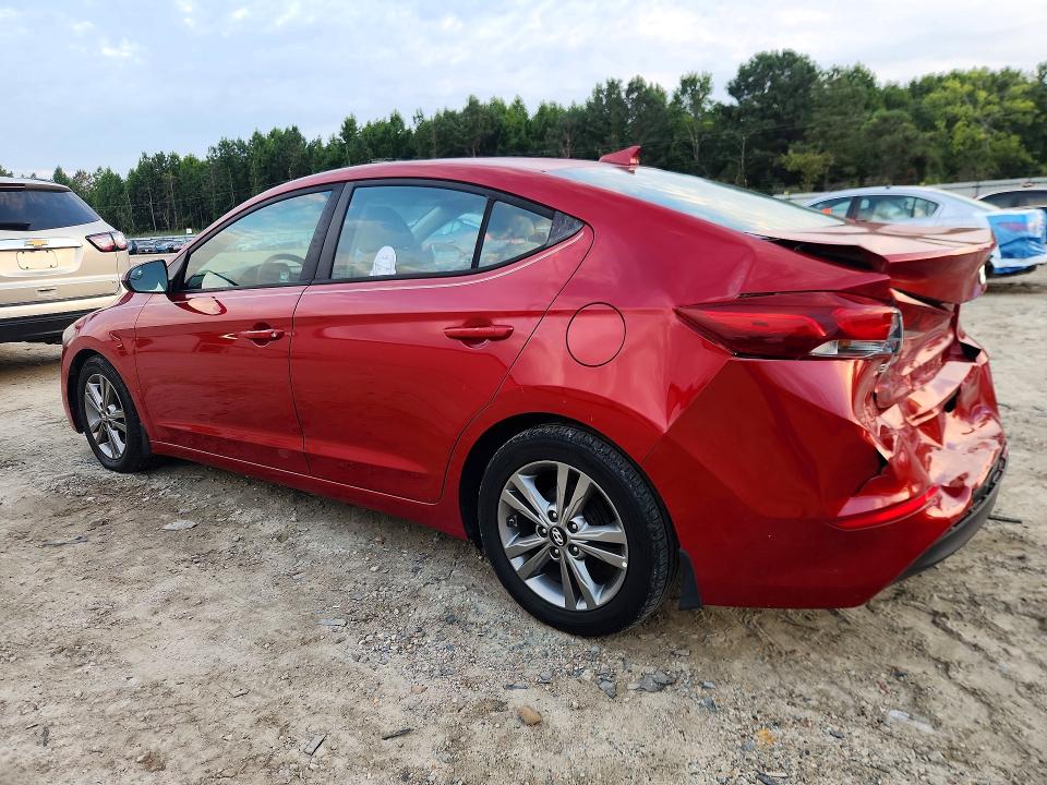 61015906 :رقم المزاد ، 5NPD84LFXHH199543 vin ، 2017 Hyundai Elantra مزاد بيع