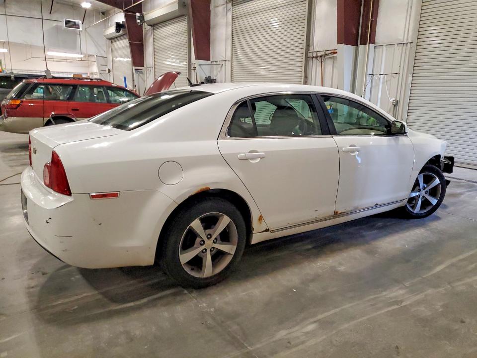 2011 Chevrolet Malibu მანქანა იყიდება აუქციონზე, vin: 1G1ZC5EU4BF263057, აუქციონის ნომერი: 60032156