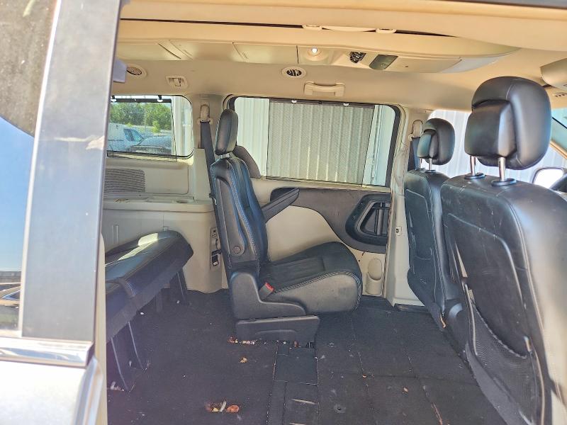 Продажа на аукционе авто 2015 Chrysler Town & Cntry, vin: 2C4RC1CG9FR742067, номер лота: 60985986