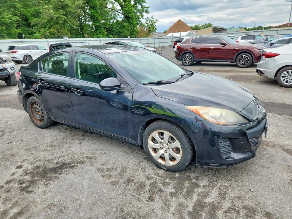 Продажа на аукционе авто 2013 Mazda 3, vin: JM1BL1TG2D1766360, номер лота: 63185336