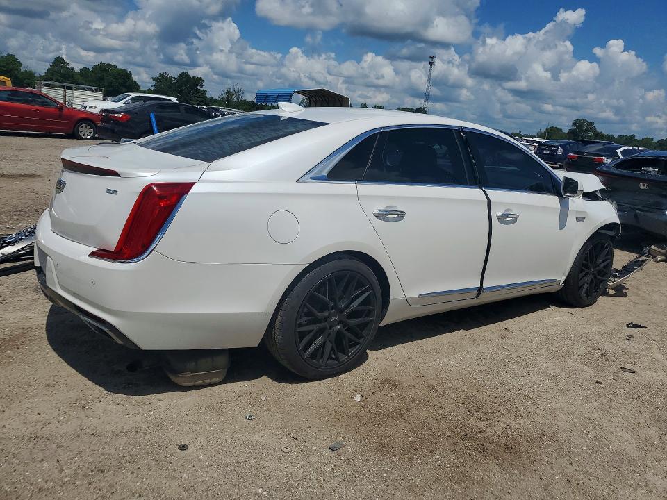 60641226 :رقم المزاد ، 2G61M5S36J9141727 vin ، 2018 Cadillac Xts مزاد بيع