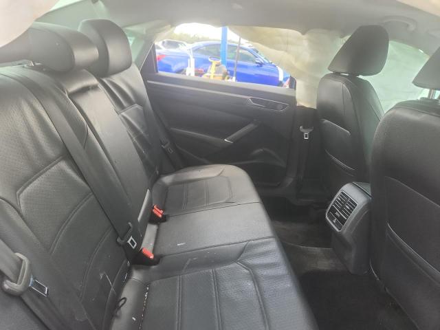 Продажа на аукционе авто 2017 Volkswagen Passat, vin: 1VWBT7A32HC025605, номер лота: 60574786