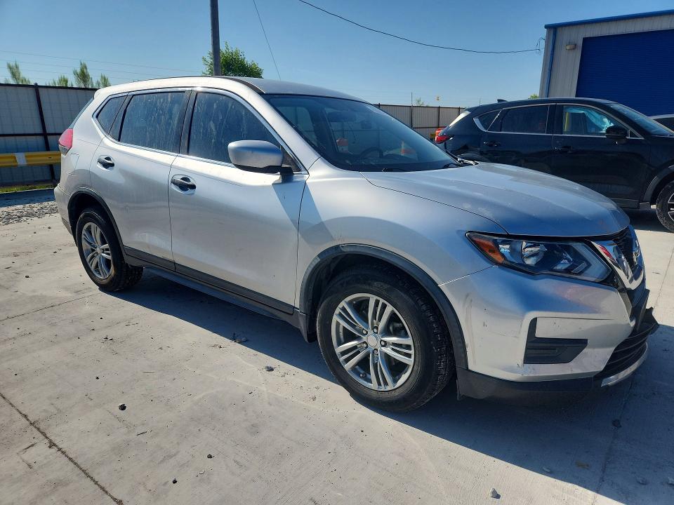 Продажа на аукционе авто 2017 Nissan Rogue, vin: JN8AT2MT0HW386461, номер лота: 60080136