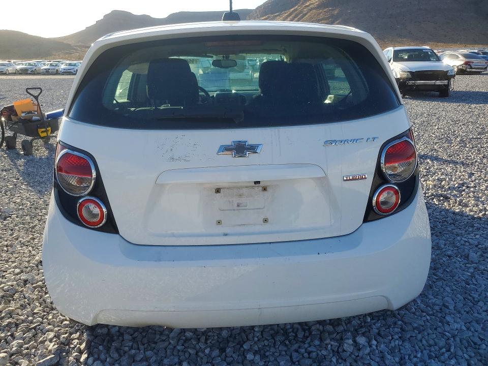 Продажа на аукционе авто 2015 Chevrolet Sonic, vin: 1G1JC6SB9F4218462, номер лота: 95585345