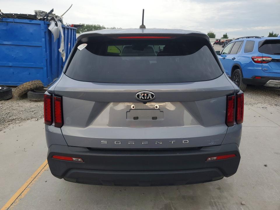 61514416 :رقم المزاد ، 5XYRG4LC4MG061111 vin ، 2021 Kia Sorento مزاد بيع