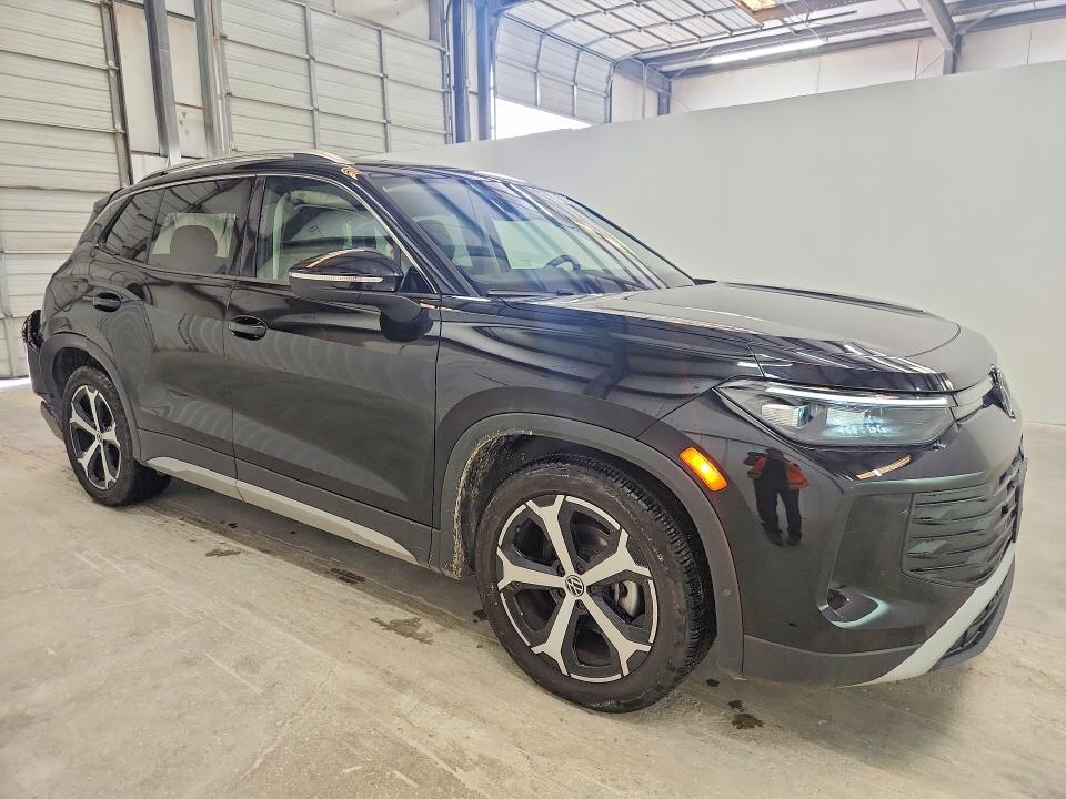 Продажа на аукционе авто 2026 Volkswagen Tiguan, vin: 3VVFR7RM2TM010062, номер лота: 61089746