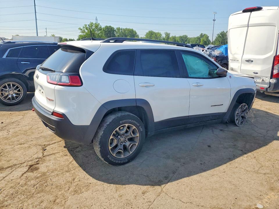 60880186 :رقم المزاد ، 1C4PJMBX9LD578852 vin ، 2020 Jeep Cherokee مزاد بيع