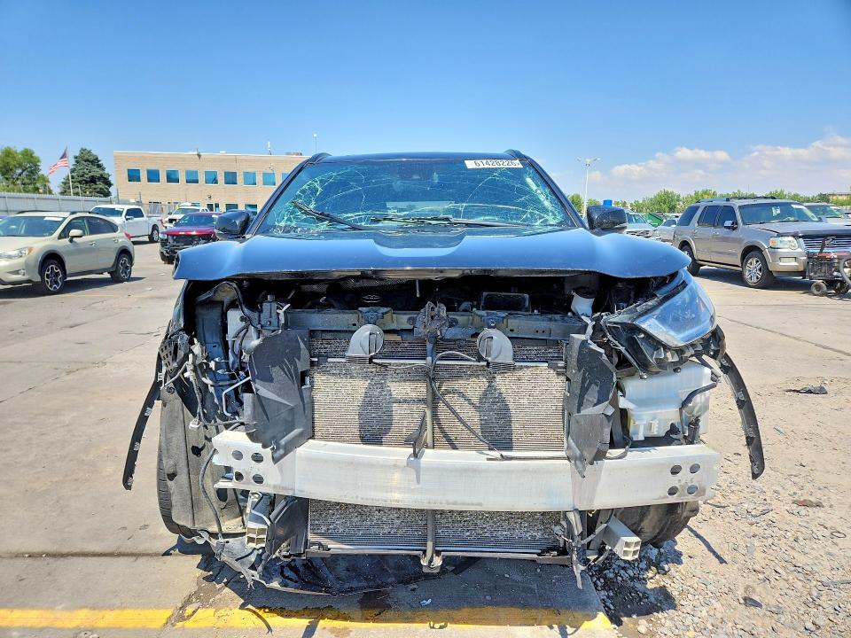 2023 Toyota Highlander მანქანა იყიდება აუქციონზე, vin: 5TDKDRAH9PS014671, აუქციონის ნომერი: 61428226
