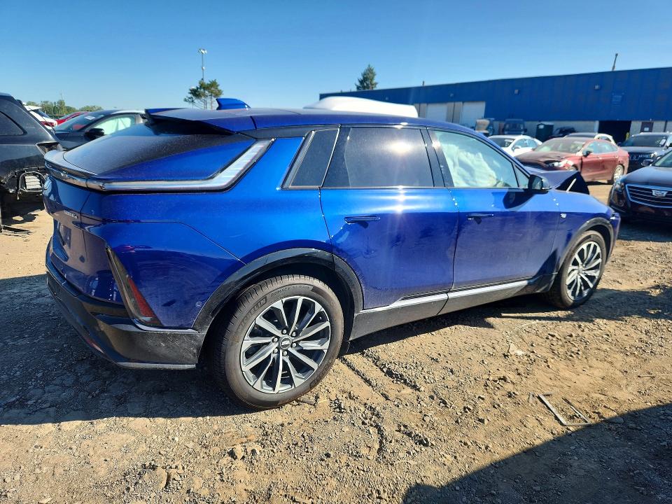 Продаж на аукціоні авто 2025 Cadillac Lyriq, vin: 1GYKPURL5SZ303714, номер лоту: 62141576