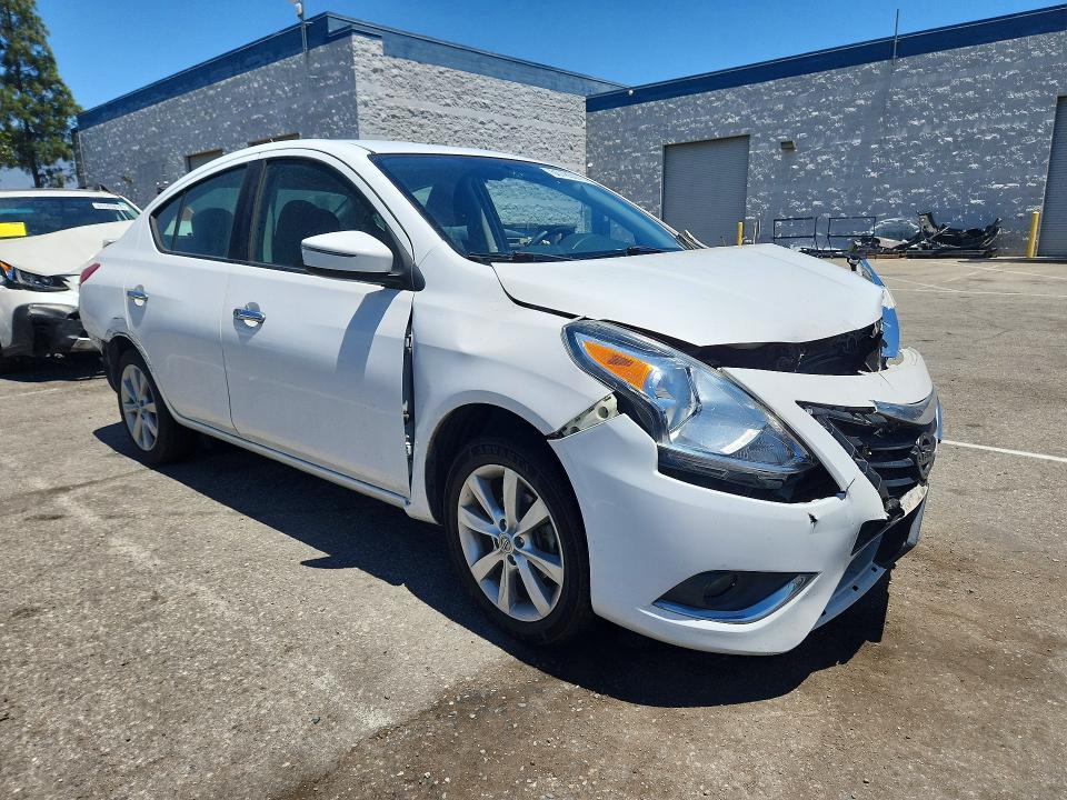 Auction sale of the 2016 Nissan Versa, vin: 3N1CN7AP4GL907644, lot number: 60785976