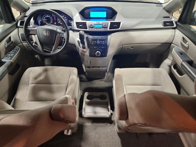 60001666 :رقم المزاد ، 5FNRL5H21BB010610 vin ، 2011 Honda Odyssey مزاد بيع