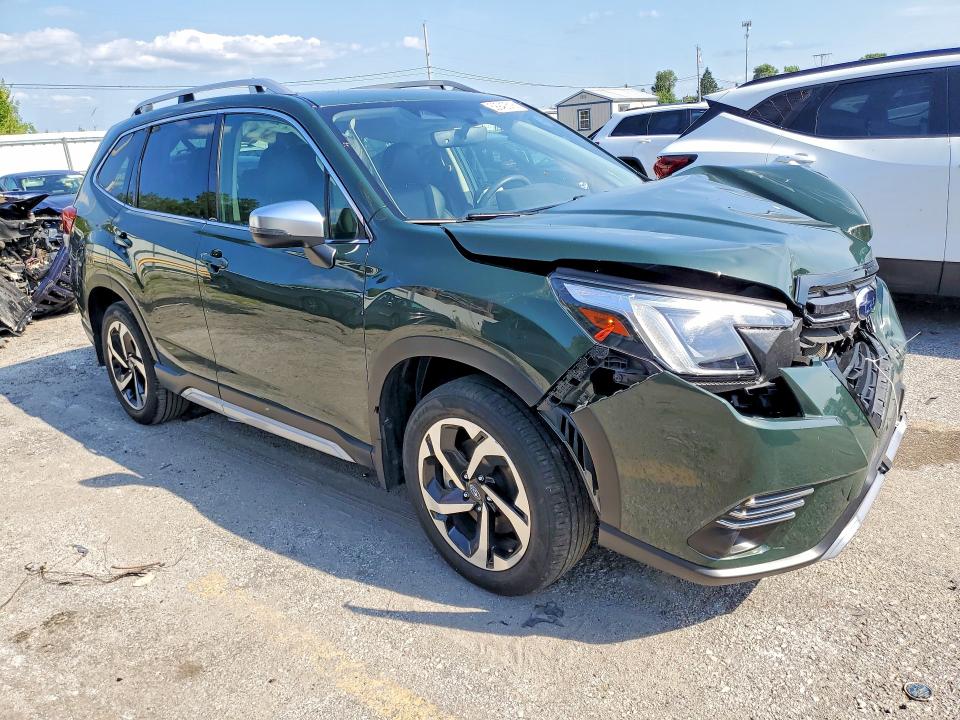 Продаж на аукціоні авто 2023 Subaru Forester, vin: JF2SKARC6PH523493, номер лоту: 62942516