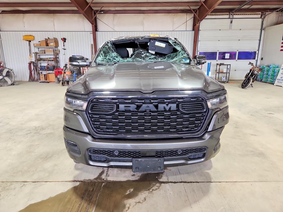 62664226 :رقم المزاد ، 1C6SRFFP9SN714745 vin ، 2025 Ram 1500 مزاد بيع
