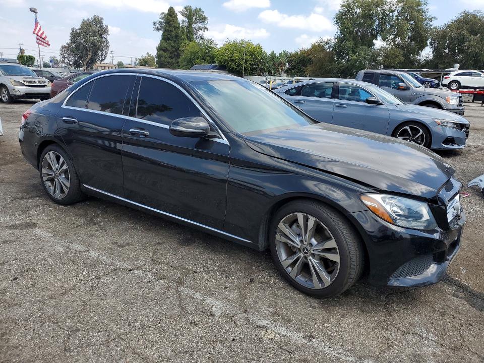 2018 Mercedes-benz C მანქანა იყიდება აუქციონზე, vin: 55SWF4JBXJU238231, აუქციონის ნომერი: 59705986