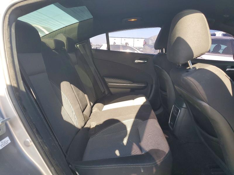 62513056 :رقم المزاد ، 2C3CDXBG6JH196340 vin ، 2018 Dodge Charger مزاد بيع