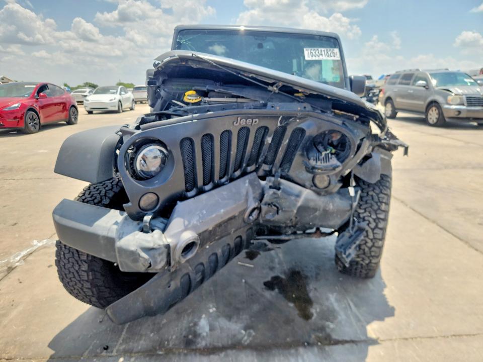 63341826 :رقم المزاد ، 1C4BJWDG7HL621178 vin ، 2017 Jeep Wrangler Unlimited مزاد بيع