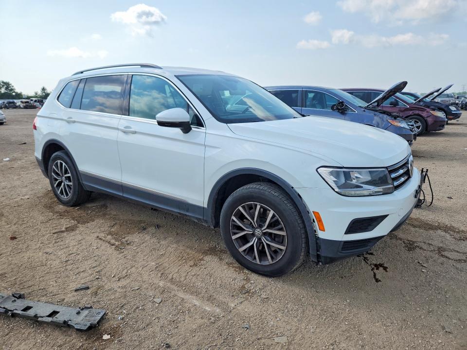 Продаж на аукціоні авто 2018 Volkswagen Tiguan, vin: 3VV2B7AX4JM140334, номер лоту: 61603386