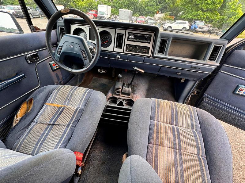 62281716 :رقم المزاد ، 1FMCU14T7JU838491 vin ، 1988 Ford Bronco Ii مزاد بيع