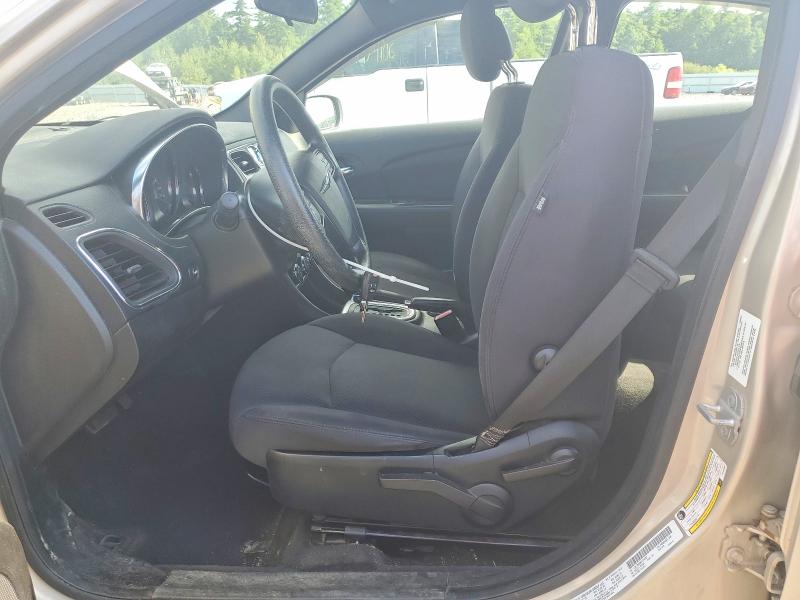 62928096 :رقم المزاد ، 1C3CCBAB3EN124097 vin ، 2014 Chrysler 200 مزاد بيع