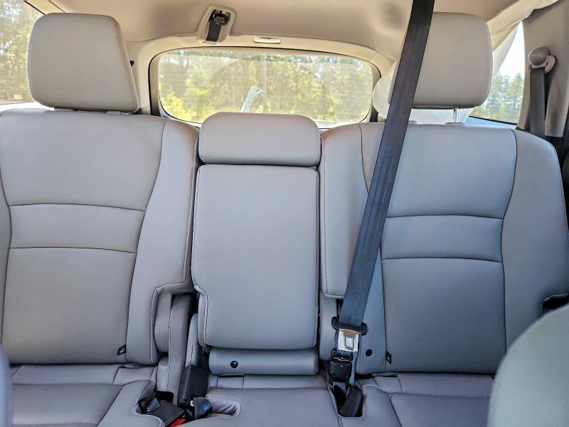 Продаж на аукціоні авто 2018 Honda Pilot, vin: 5FNYF6H56JB053065, номер лоту: 60667626