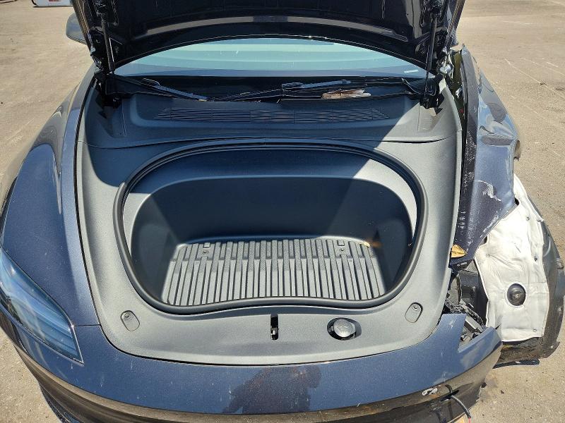 Продажа на аукционе авто 2025 Tesla Model 3, vin: 5YJ3E1EA3SF132485, номер лота: 61949456