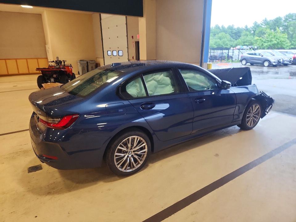 63014906 :رقم المزاد ، 3MW89FF03P8C93702 vin ، 2023 Bmw 330xi مزاد بيع