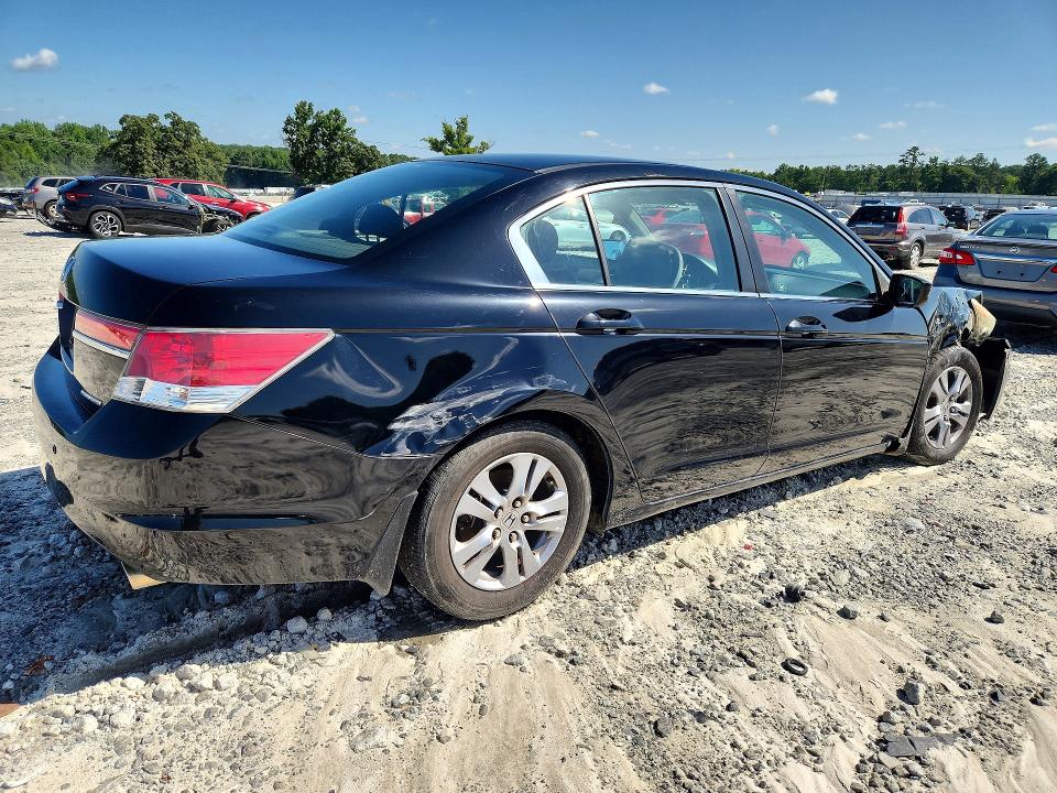 61245756 :رقم المزاد ، 1HGCP2F69CA125675 vin ، 2012 Honda Accord مزاد بيع