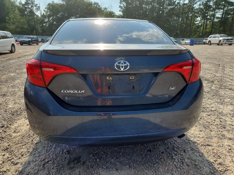 63099376 :رقم المزاد ، 5YFBURHE0HP713581 vin ، 2017 Toyota Corolla مزاد بيع