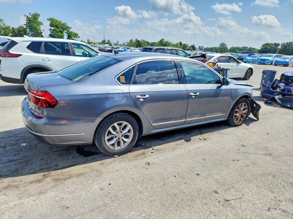 Aukcja sprzedaży 2017 Volkswagen Passat, vin: 1VWAT7A32HC040777, numer aukcji: 61676386