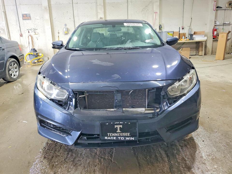 Продаж на аукціоні авто 2017 Honda Civic, vin: 19XFC2F77HE078814, номер лоту: 60660326
