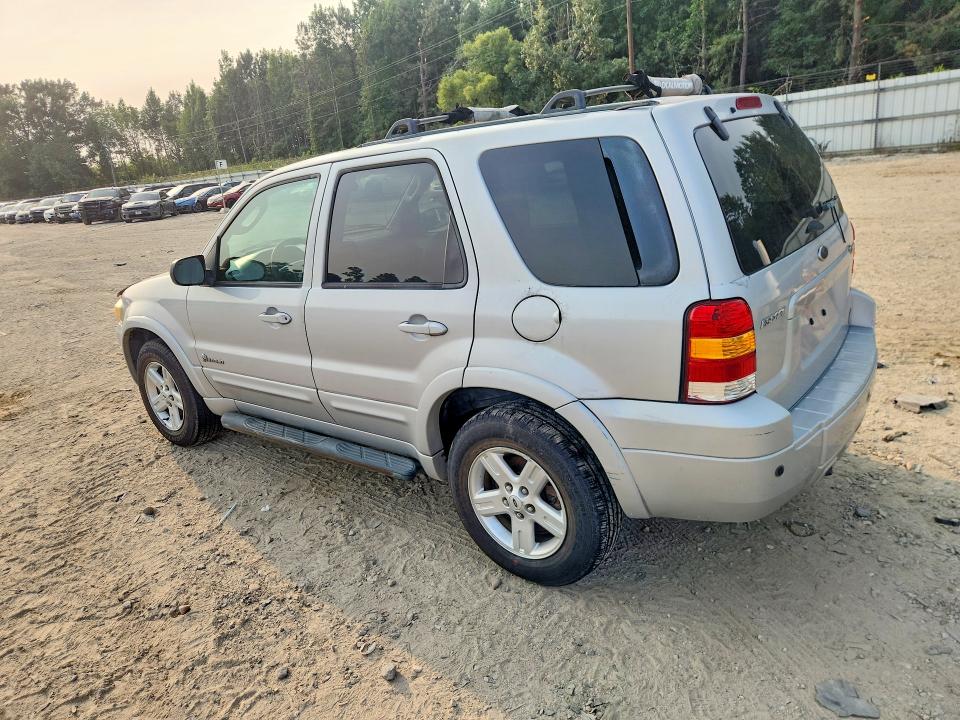 61705376 :رقم المزاد ، 1FMCU96H96KA20615 vin ، 2006 Ford Escape مزاد بيع