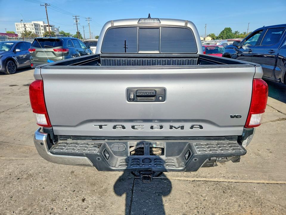 Продаж на аукціоні авто 2017 Toyota Tacoma, vin: 3TMAZ5CN9HM041704, номер лоту: 62704736