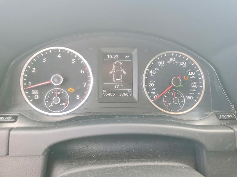 2017 Volkswagen Tiguan მანქანა იყიდება აუქციონზე, vin: WVGBV7AX2HK049940, აუქციონის ნომერი: 60856326