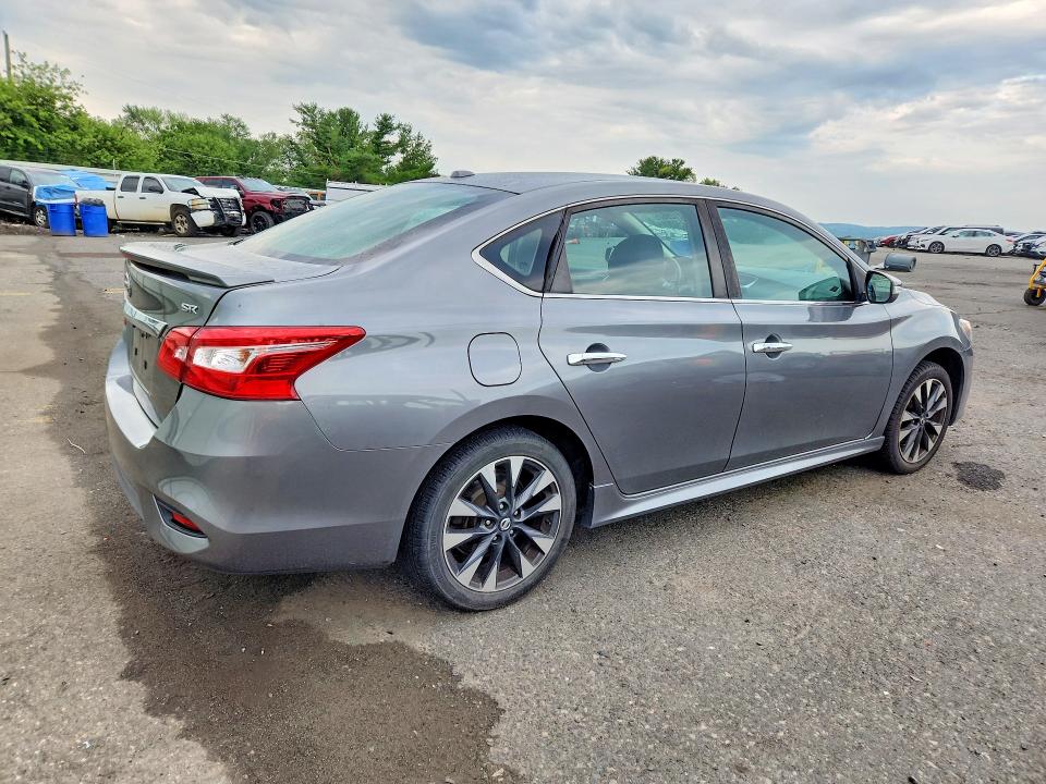 2017 Nissan Sentra მანქანა იყიდება აუქციონზე, vin: 3N1AB7AP5HY329042, აუქციონის ნომერი: 62129626
