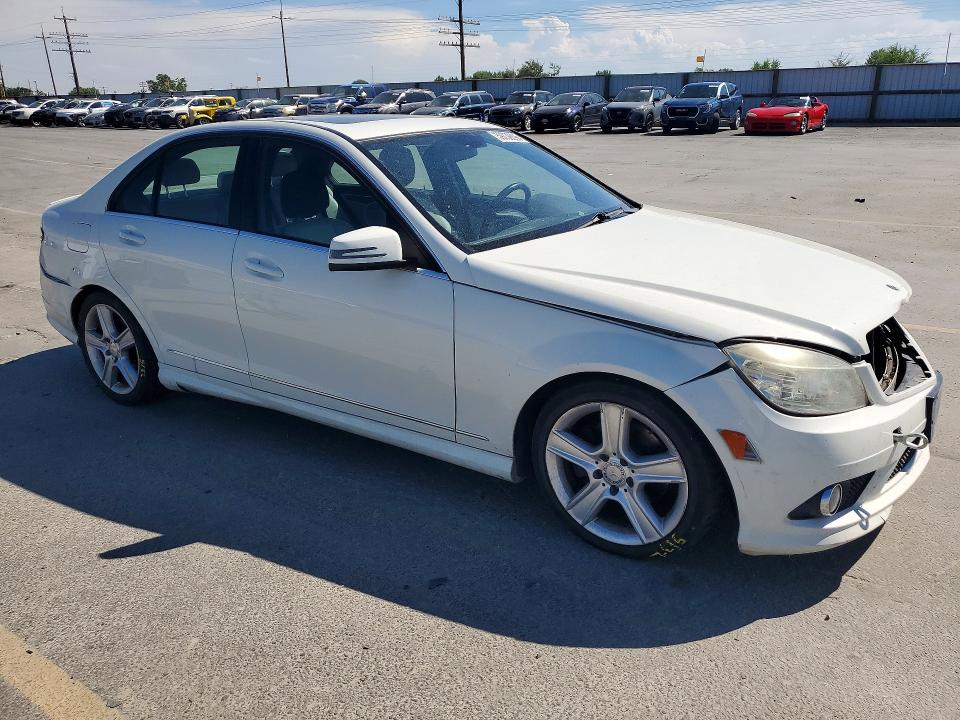 2010 Mercedes-benz C მანქანა იყიდება აუქციონზე, vin: WDDGF8BB8AF384964, აუქციონის ნომერი: 59739396