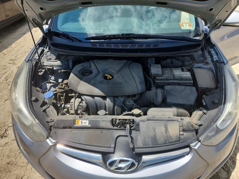 62463336 :رقم المزاد ، 5NPDH4AE5FH619426 vin ، 2015 Hyundai Elantra مزاد بيع