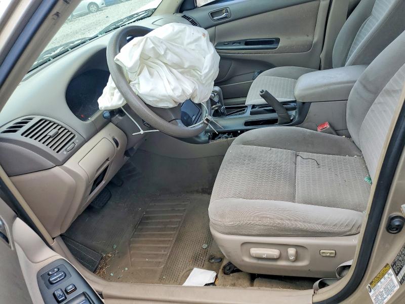 2005 Toyota Camry მანქანა იყიდება აუქციონზე, vin: 4T1BE32K25U567509, აუქციონის ნომერი: 59135456