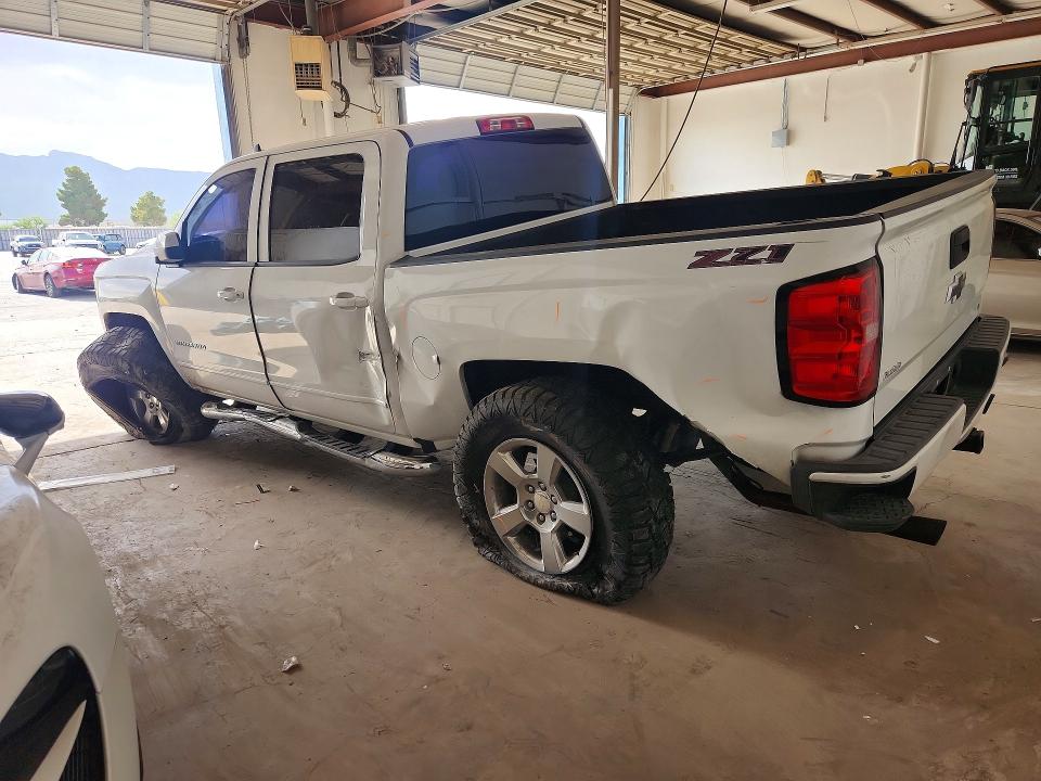 85611475 :رقم المزاد ، 3GCUKREC0HG151740 vin ، 2017 Chevrolet Silverado مزاد بيع