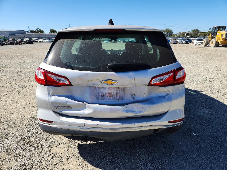 2018 Chevrolet Equinox მანქანა იყიდება აუქციონზე, vin: 2GNAXHEV2J6213518, აუქციონის ნომერი: 59729576