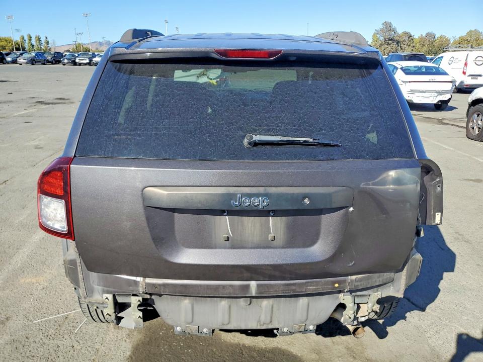 Продаж на аукціоні авто 2014 Jeep Compass, vin: 1C4NJCBB1ED888079, номер лоту: 63342456