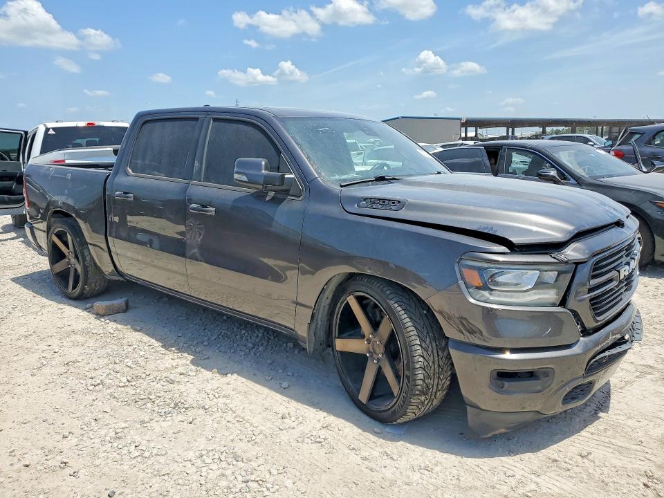 63510956 :رقم المزاد ، 1C6RREFT7LN185867 vin ، 2020 Ram 1500 مزاد بيع