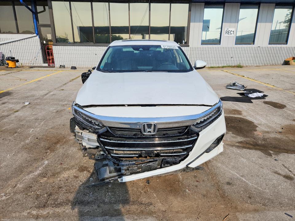 61788426 :رقم المزاد ، 1HGCV1F52MA016015 vin ، 2021 Honda Accord مزاد بيع