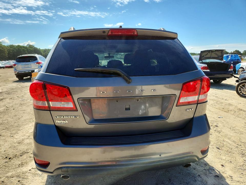 63153226 :رقم المزاد ، 3C4PDCBG8DT634485 vin ، 2013 Dodge Journey مزاد بيع