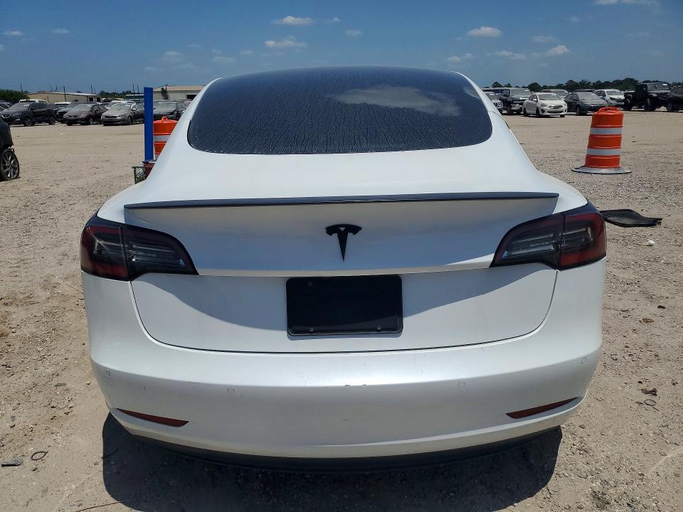 63306216 :رقم المزاد ، 5YJ3E1EA8MF921654 vin ، 2021 Tesla Model 3 مزاد بيع