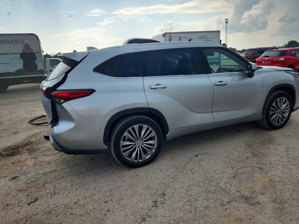 Aukcja sprzedaży 2021 Toyota Highlander, vin: 5TDFARAH5MS012423, numer aukcji: 62613136